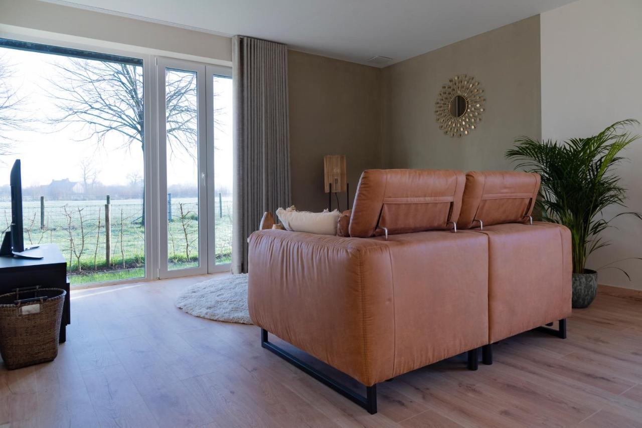 De Weldoeninge Villa Wingene Exterior photo