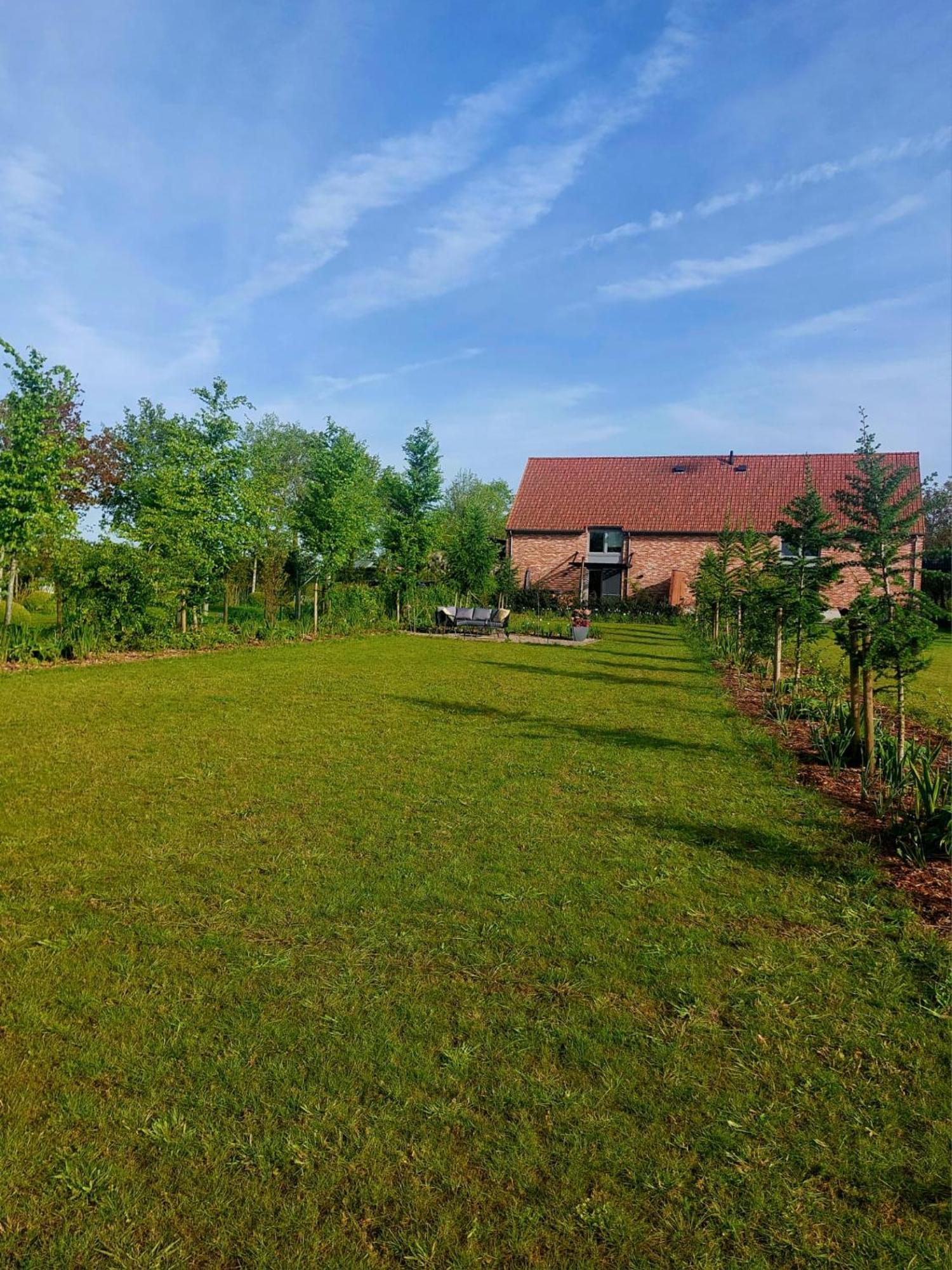 De Weldoeninge Villa Wingene Exterior photo